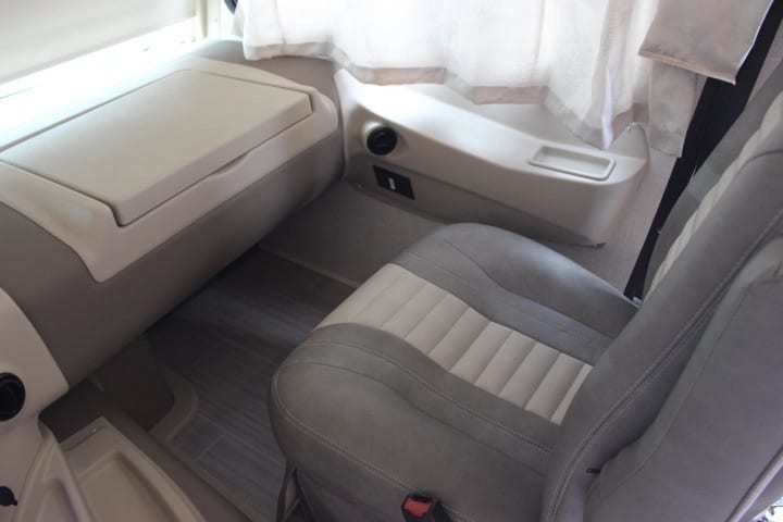 Photo 11 - 2019 Coachmen Class A Motorhome rental photo 13