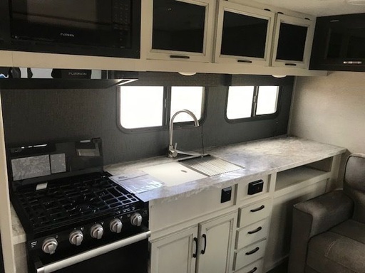 2021 Jayco Jay Feather Travel Trailer for rent in Rancho Palos Verdes, CA