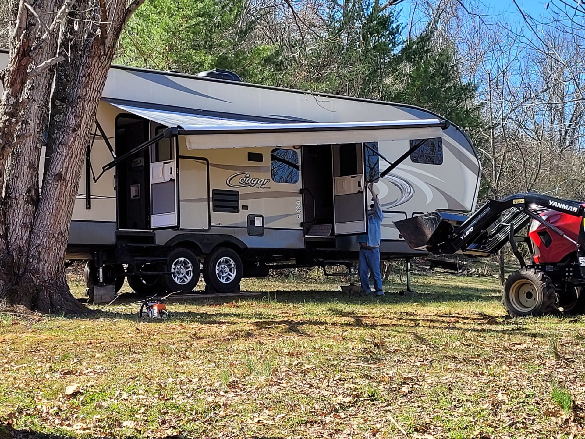 2017 Keystone Cougar 326srx Toy Hauler for rent in Tellico Plains, TN - RVnGO
