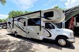Class C Motorhome main photo thumbnail
