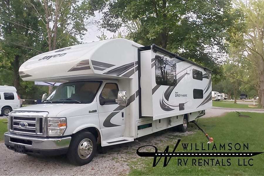 2020 Jayco Jayco with bunks Class C Motorhome for rent in Seymour, IN - RVnGO