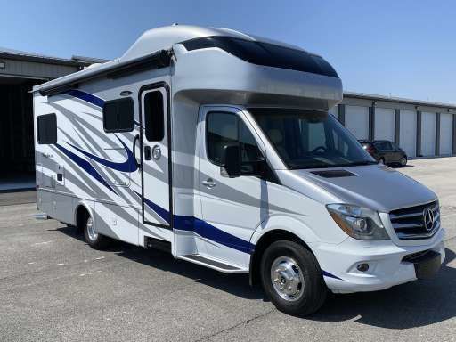 2018 Tiffin Motorhomes Wayfarer 24QW Class C Motorhome for rent in Marietta, GA - RVnGO
