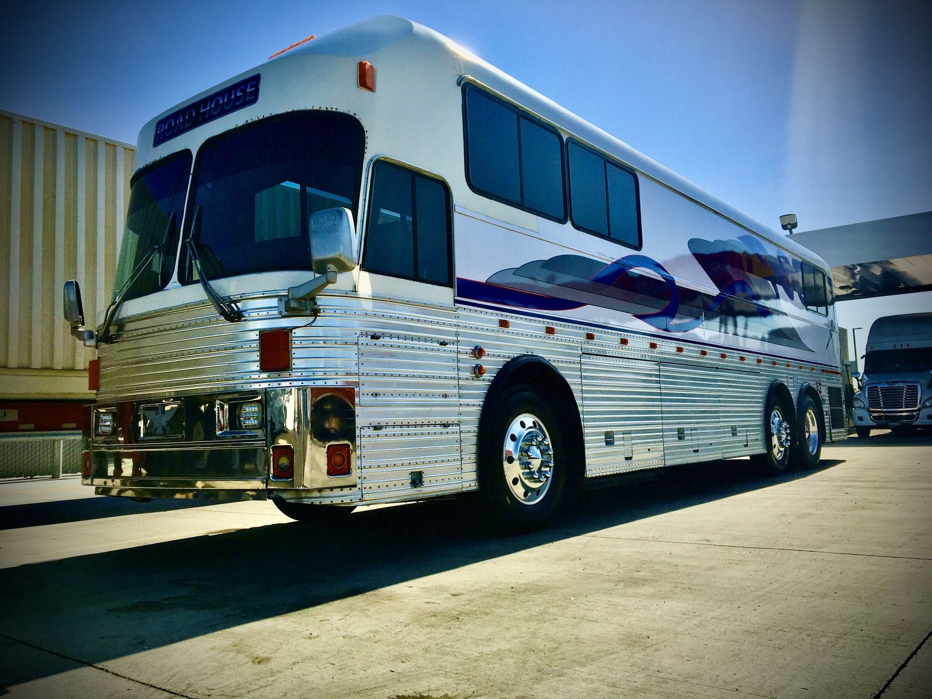 1973 Eagle Eagle 5 Class A Motorhome for rent in Garden Grove, CA - RVnGO