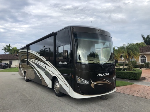 2016 Thor Palazzo Class A Motorhome for rent in Miami, FL