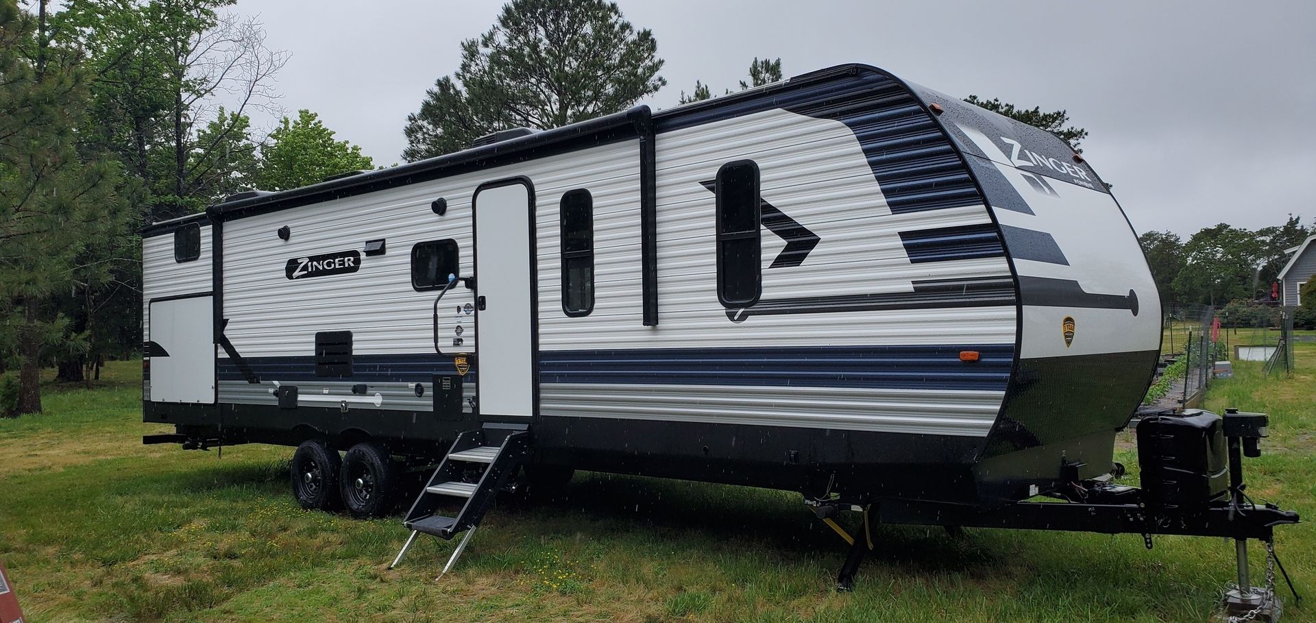 2021 Crossroads ZR340BH Travel Trailer for rent in Centreville, MD - RVnGO
