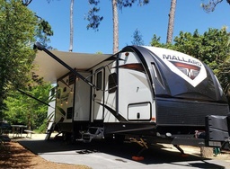 Travel Trailer main photo thumbnail