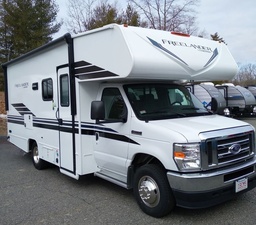 Class C Motorhome main photo thumbnail