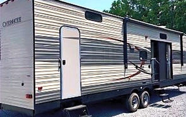 2015 Forest River Cherokee Travel Trailer for rent in Benton, AR - RVnGO