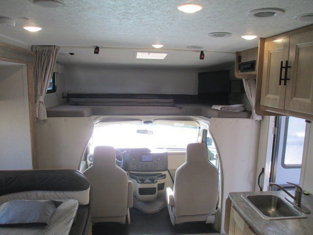 2019 Coachmen leprachaun Class C Motorhome for rent in Chicago, IL - RVnGO