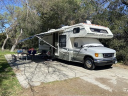 Class C Motorhome main photo thumbnail