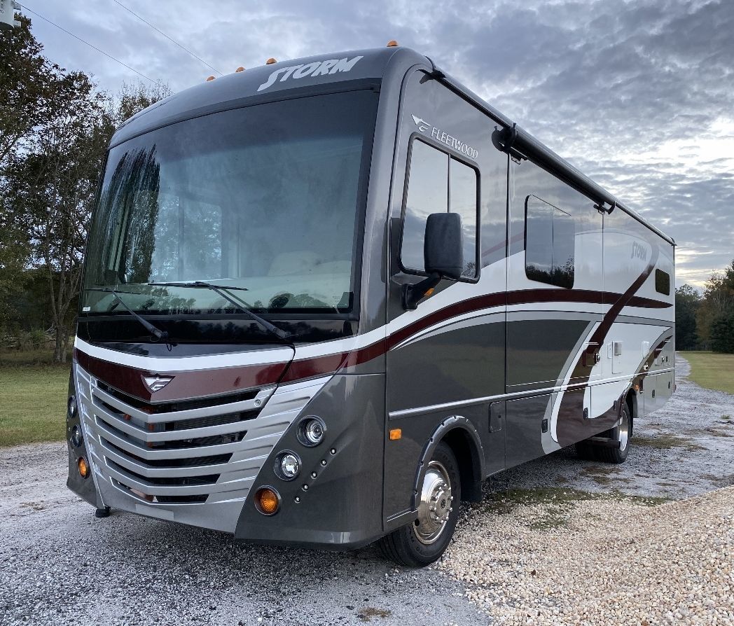 2016 Fleetwood Storm Class A Motorhome for rent in Sumter, SC - RVnGO