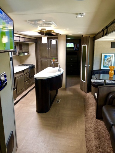 2015 Dutchman Kodiak Travel Trailer for rent in Cheboygan, MI