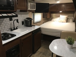 Travel Trailer main photo thumbnail