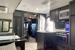 Travel Trailer main photo thumbnail