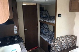 Travel Trailer main photo thumbnail