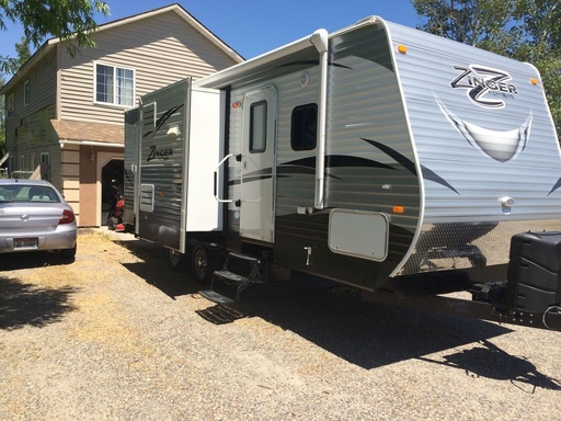 2016 Crossroads Rv Zinger ZT26KS Travel Trailer for rent in Blackfoot, ID