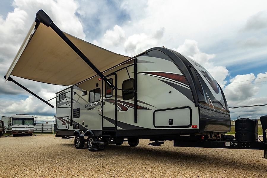 2018 Heartland Wilderness 2475BH Travel Trailer for rent in Bastrop, TX - RVnGO