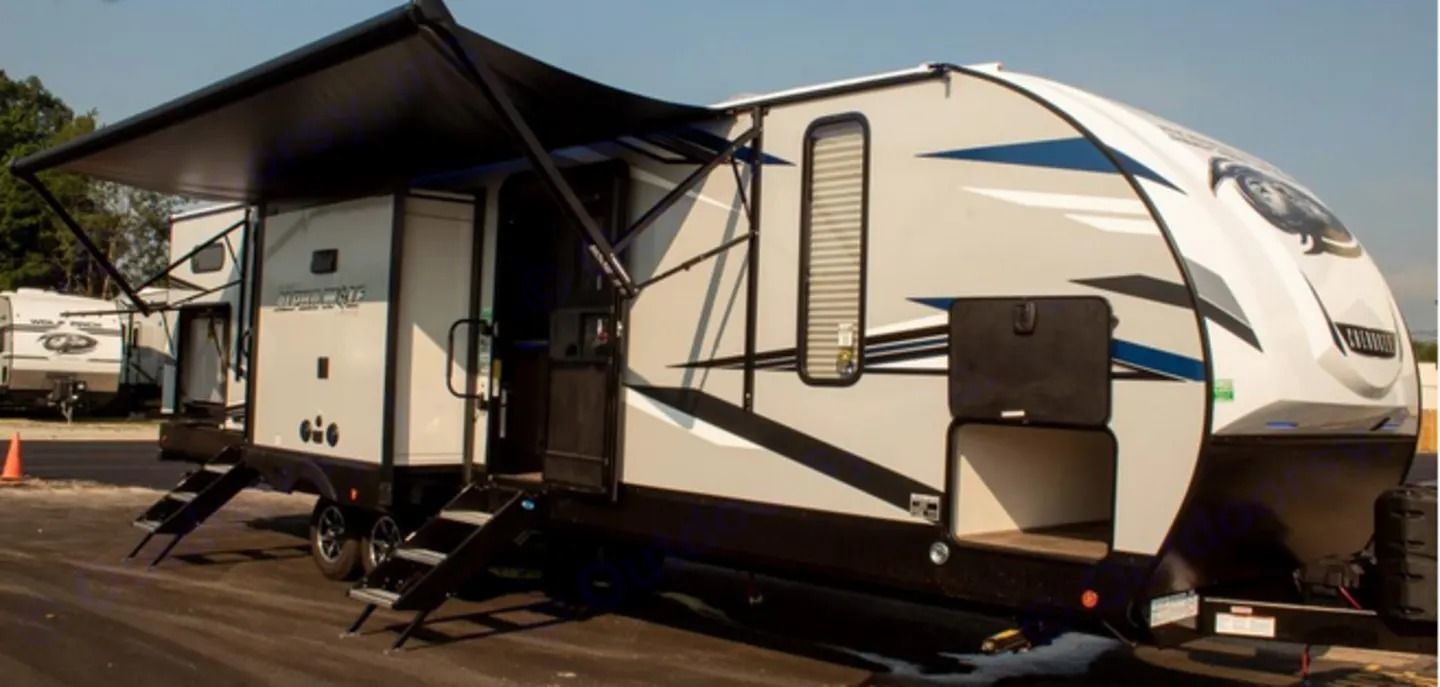 2022 Cherokee ALPHA WOLF Travel Trailer for rent in Nashville, TN - RVnGO
