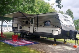 Travel Trailer main photo thumbnail