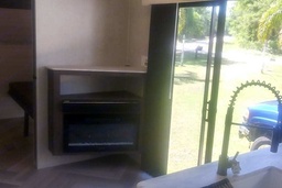 Travel Trailer main photo thumbnail
