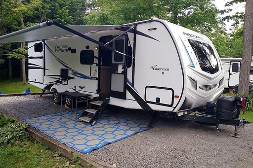 2021 Coachmen Freedom Express 292 WK Travel Trailer for rent in Crystal River, FL