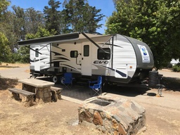 Travel Trailer main photo thumbnail