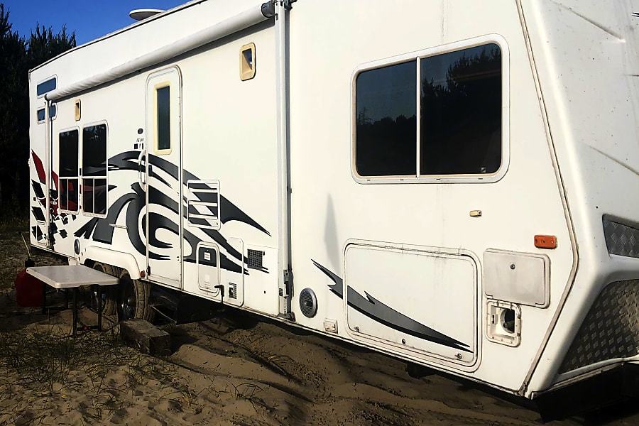 2006 Weekend Warrior Fsc2800 Billet Edition Toy Hauler for rent in Oakland, OR - RVnGO
