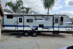 Travel Trailer main photo thumbnail