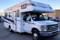 Class C Motorhome main photo thumbnail