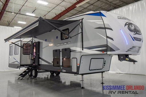 2020 Forest River Arctic Wolf Super-Suite Fifth Wheel for rent in Orlando, FL