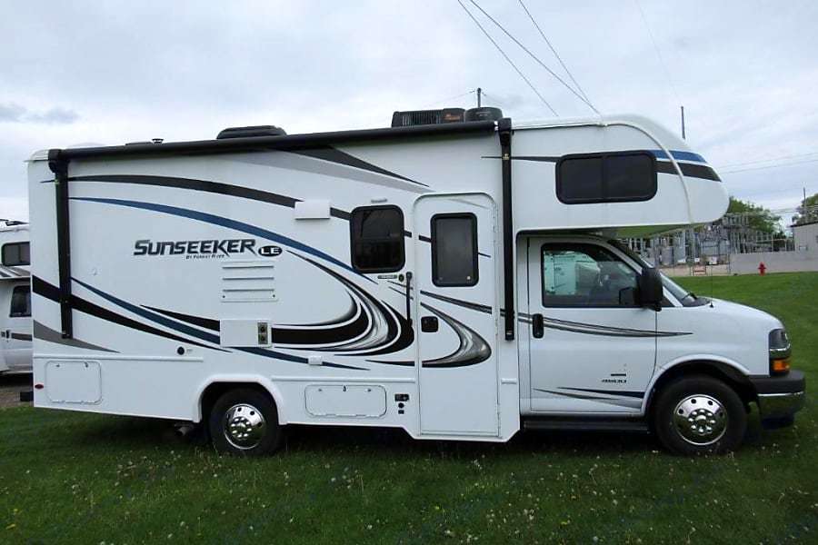2020 Forest River Sunseeker 2250SLEC Class C Motorhome for rent in Elkhorn, WI - RVnGO