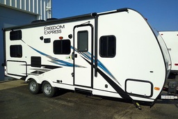 Travel Trailer main photo thumbnail