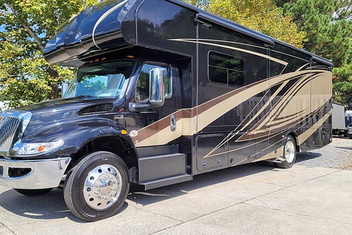 2022 Nexus Triumph 34TSC
