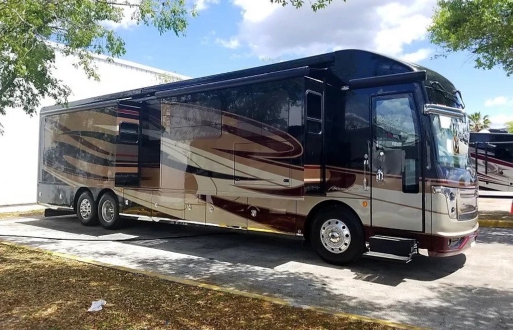 2018 American Coach Eagle 45M Class A Motorhome for rent in Columbia, SC - RVnGO