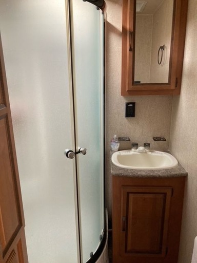 2016 Palomino 39fks Travel Trailer for rent in Grayson County, TX