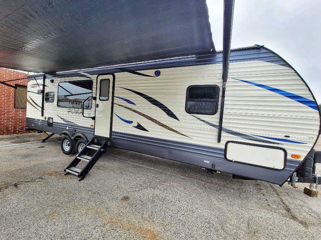 2020 Palomino Puma 28RKSS Travel Trailer for rent in San Antonio, TX - RVnGO