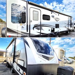 Travel Trailer main photo thumbnail