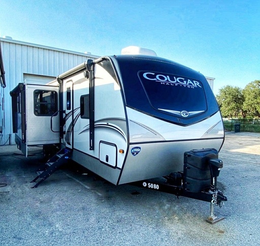 2020 Keystone Cougar 34TSB Travel Trailer for rent in San Antonio, TX