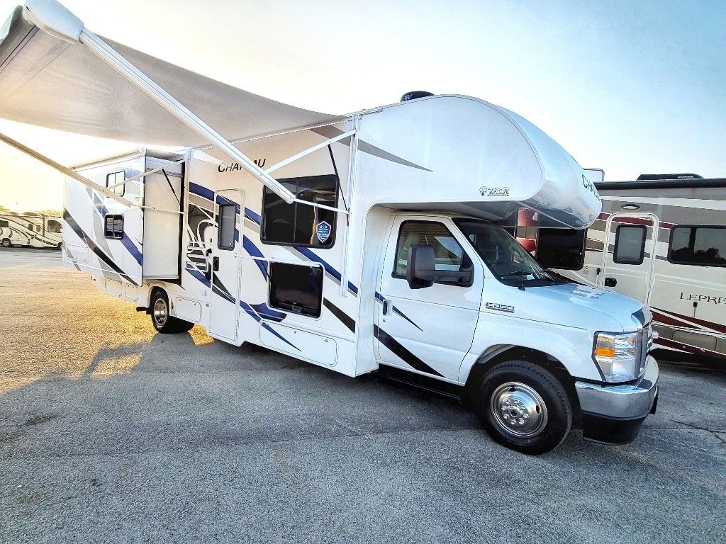 2021 Thor Motor Coach Chateau 30D Bunks Class C Motorhome for rent in San Antonio, TX - RVnGO