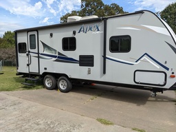 Travel Trailer main photo thumbnail