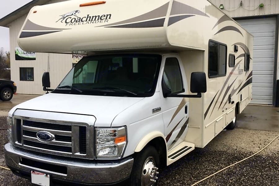 2017 Coachmen Freelander Class C Motorhome for rent in Tallassee, AL - RVnGO