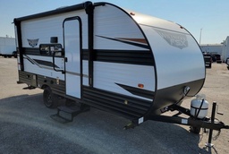 Travel Trailer main photo thumbnail