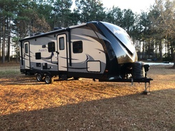 Travel Trailer main photo thumbnail