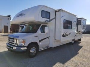 2020 Forest River SUNSEEKER 2860 Class C Motorhome for rent in Zionsville, IN - RVnGO