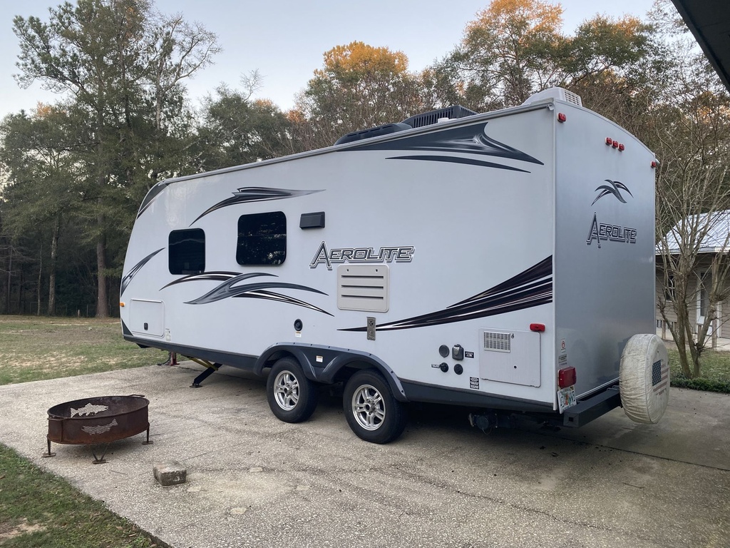 2013 Dutchmen Aerolite 195QB Travel Trailer for rent in Brandon, FL - RVnGO