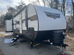 Travel Trailer main photo thumbnail