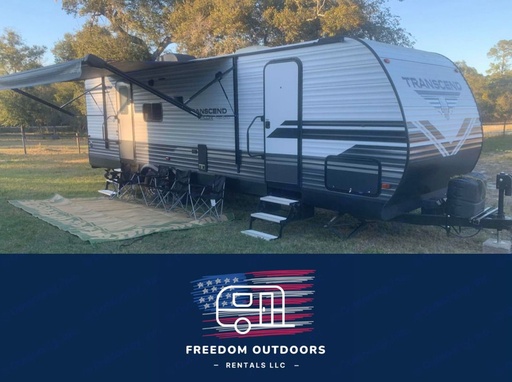 Dog Friendly, Two Full size bunks, Sleep 9!!!