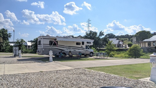 2006 Fleetwood Jamboree GT Class C Motorhome for rent in Weslaco, TX