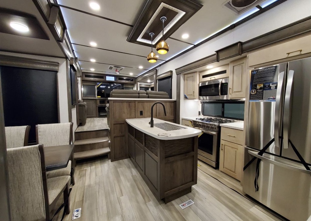 2021 Other Paradigm Fifth Wheel for rent in Weatherford, TX - RVnGO