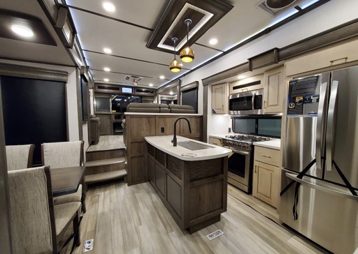 2021 Other Paradigm Fifth Wheel for rent in Weatherford, TX